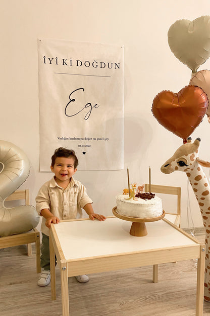 Kişiselleştirilebilir Doğum Günü Örtüsü (#24)