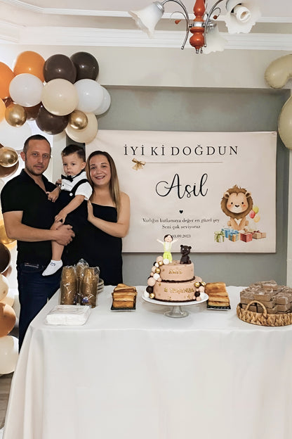 Kişiselleştirilebilir Aslan Figürlü Doğum Günü Örtüsü (#108)